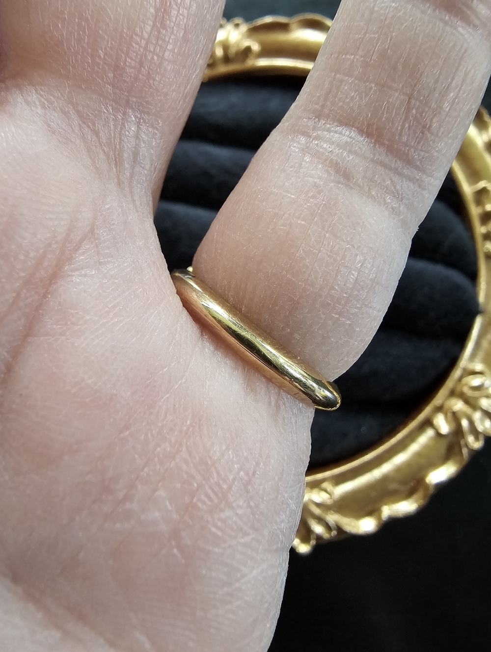 Vintage Avon Ring Size 3.5/4.5 - Picture 6 of 8